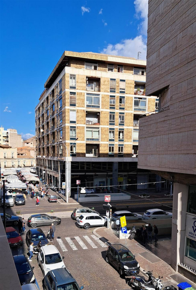 Studio/Ufficio in vendita a Catania (CT)