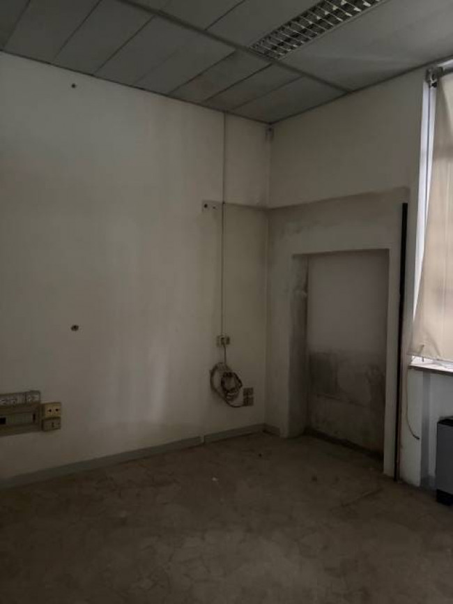 Locale commerciale in vendita a Montagnana (PD)