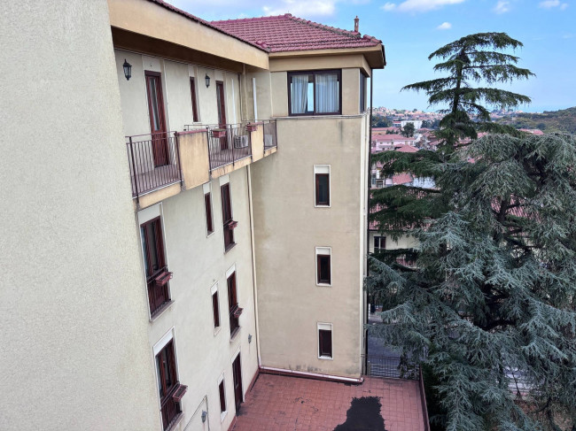 Hotel in vendita a Pedara (CT)