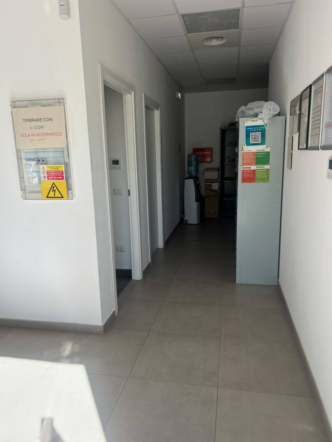 Industriali a reddito in vendita a Acri (CS)