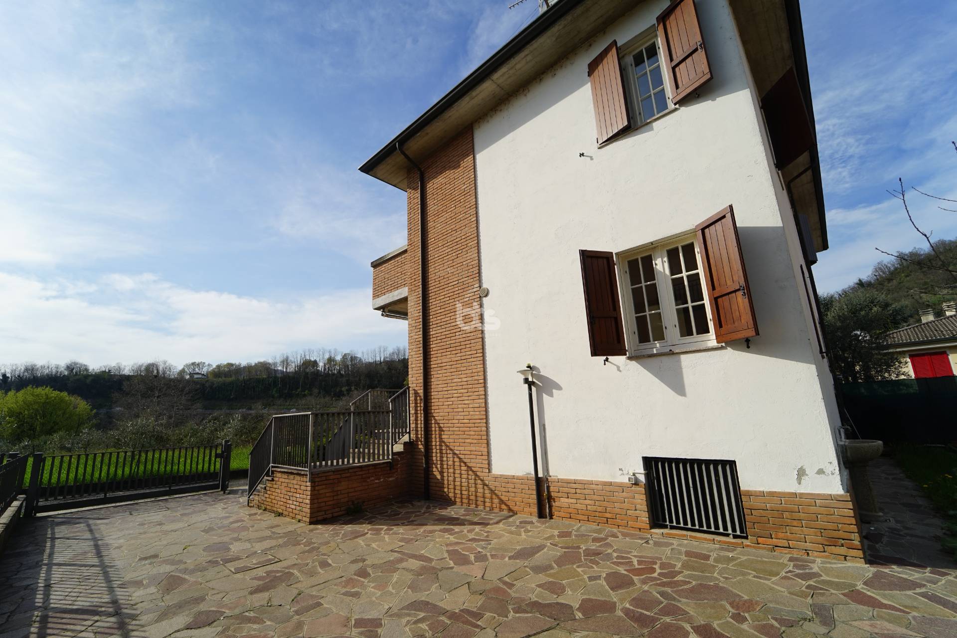 Casa semi-indipendente in vendita a Sarnico (BG)