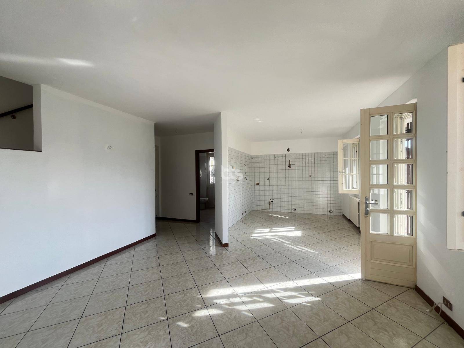 Casa semi-indipendente in vendita a Sarnico (BG)