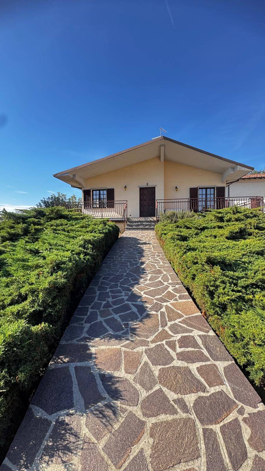 Villa in affitto a Castelli Calepio