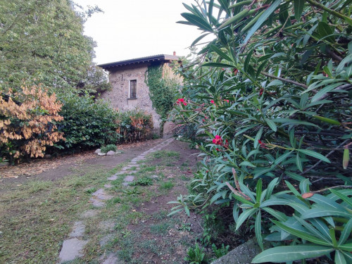 Appartamento in affitto a Corte Franca