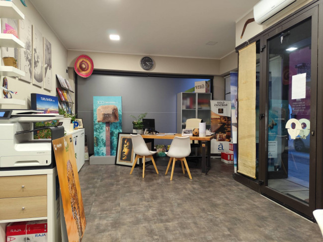 Studio/Ufficio in affitto a Iseo