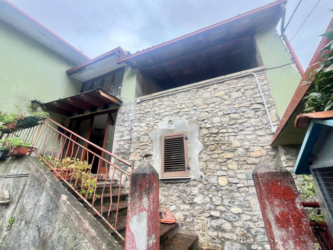 Casa di Corte in vendita a Adrara San Rocco