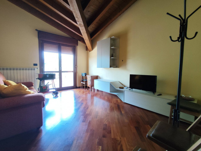 Appartamento in affitto a Villongo