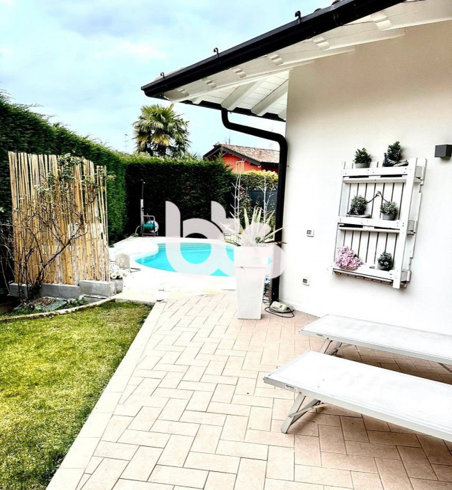 Bifamiliare in vendita a Erbusco