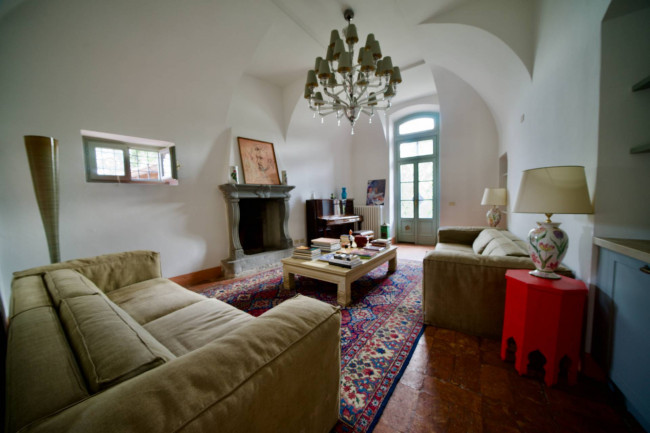 Appartamento in affitto a Corte Franca