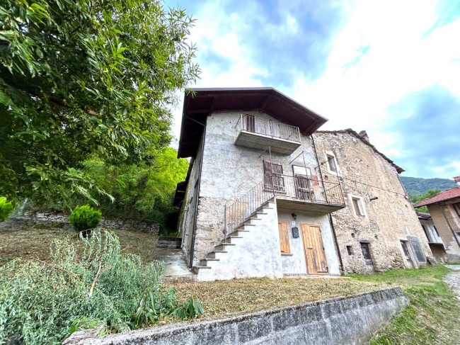 Casa indipendente in vendita a Villar Focchiardo (TO)