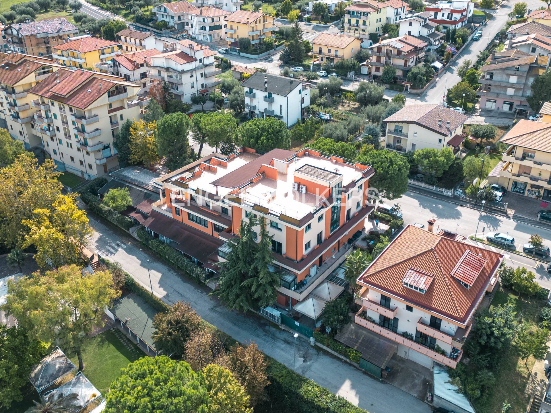 Palazzo in vendita a Castellalto (TE)