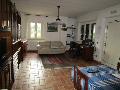 Villa in vendita a Monsampolo del Tronto