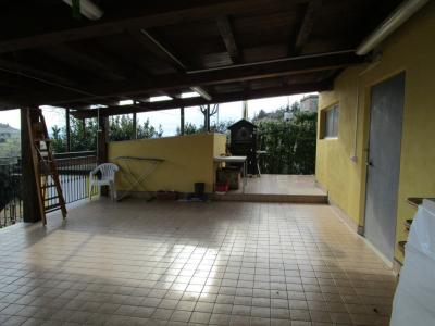 Villa in vendita a Monsampolo del Tronto