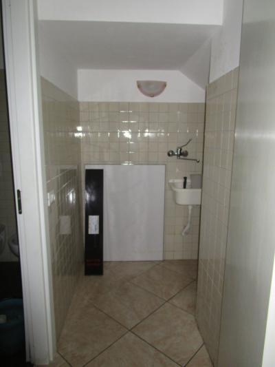 Locale commerciale in affitto a San Benedetto del Tronto