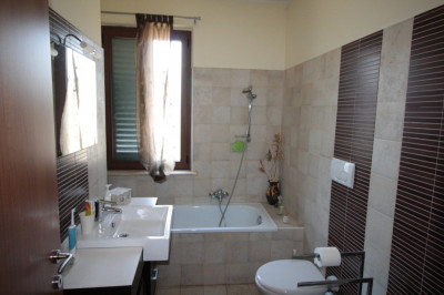 Appartamento in vendita a Acquaviva Picena