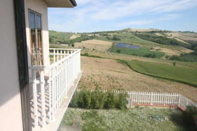 Casa singola in vendita a Carassai