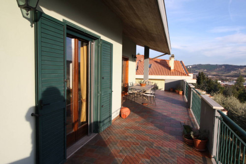 Villa in vendita a Castel di Lama