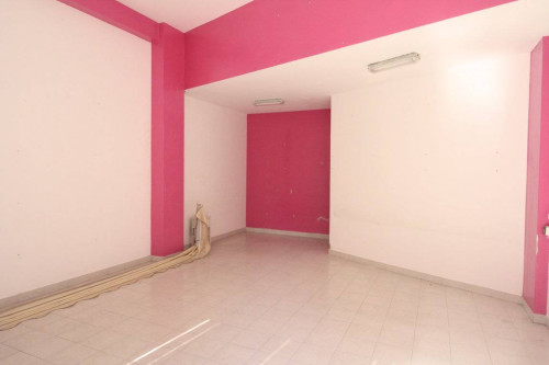 Locale commerciale in affitto a Grottammare