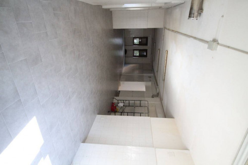 Locale commerciale in affitto a San Benedetto del Tronto