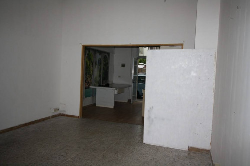 Attività commerciale in affitto a Grottammare
