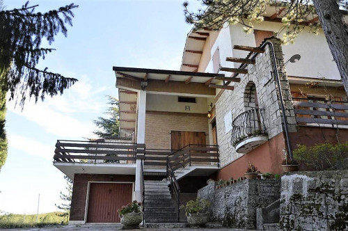 Villa in vendita a Ascoli Piceno
