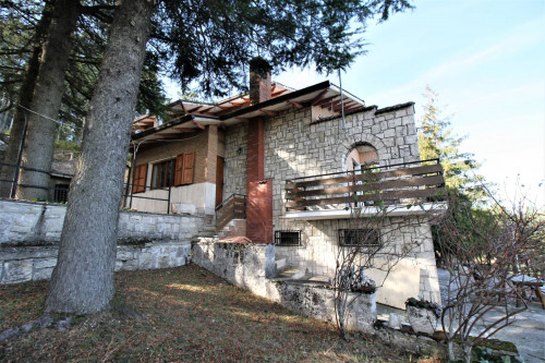 Villa in vendita a Ascoli Piceno