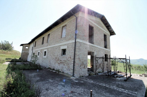 Rustico/Casale in vendita a Ascoli Piceno
