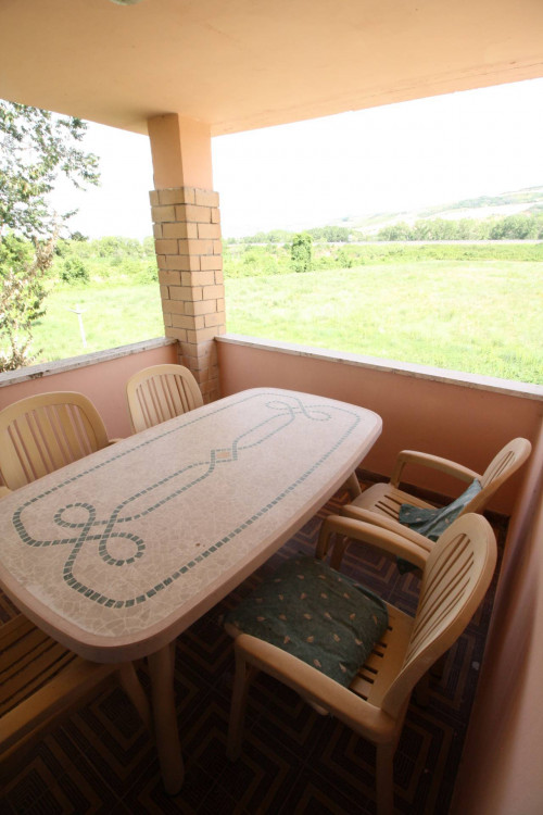 Rustico/Casale in vendita a Colli del Tronto