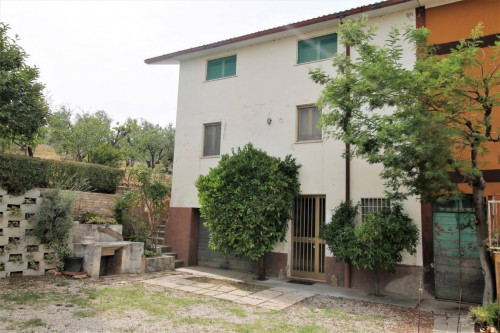 Casa Cielo Terra in vendita a Cossignano