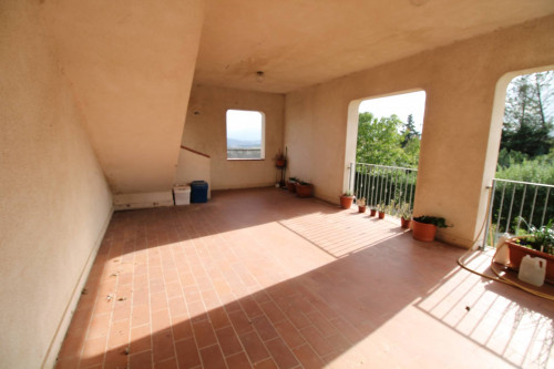 Appartamento in vendita a Bellante