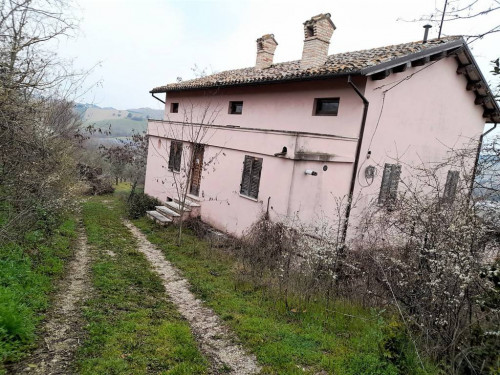 Casa indipendente in vendita a Offida