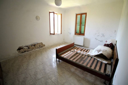 Casa indipendente in vendita a Castorano