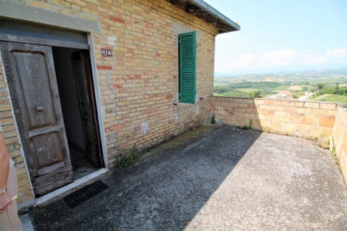 Casa indipendente in vendita a Castorano