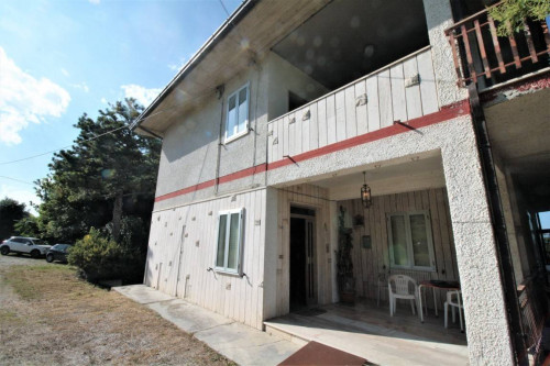 Casa indipendente in vendita a Castel di Lama