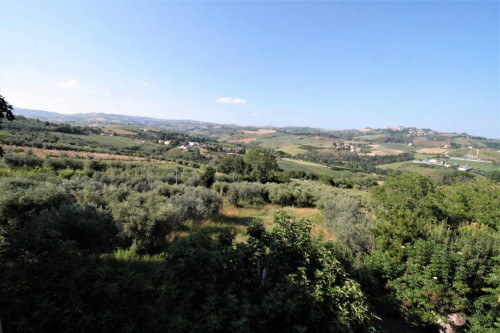 Casa indipendente in vendita a Castel di Lama