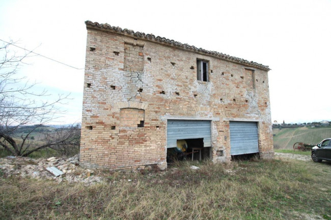 Rustico in vendita a Monteprandone