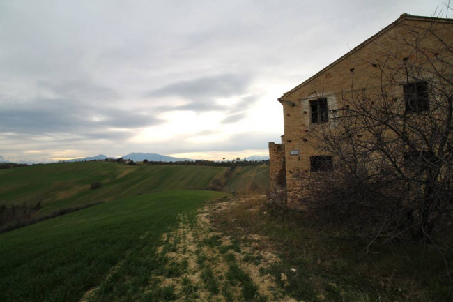 Rustico in vendita a Monteprandone