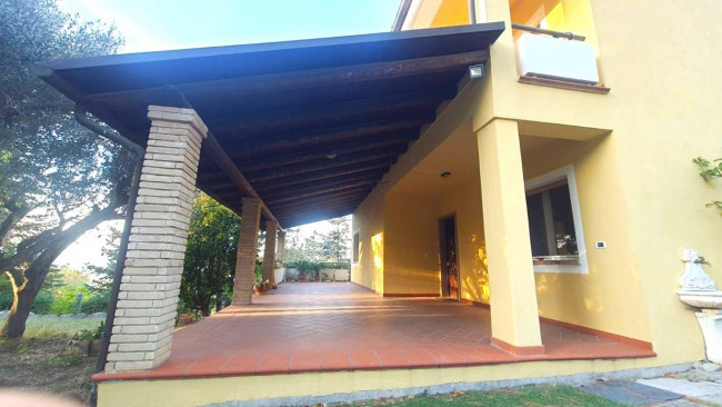 Villa in vendita a Colonnella