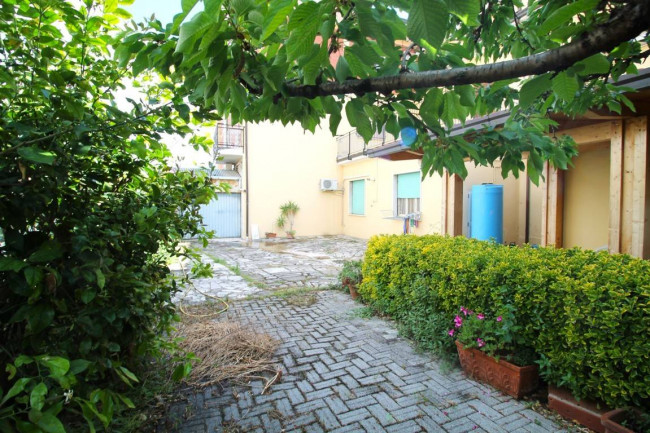 Casa Cielo Terra in vendita a Spinetoli