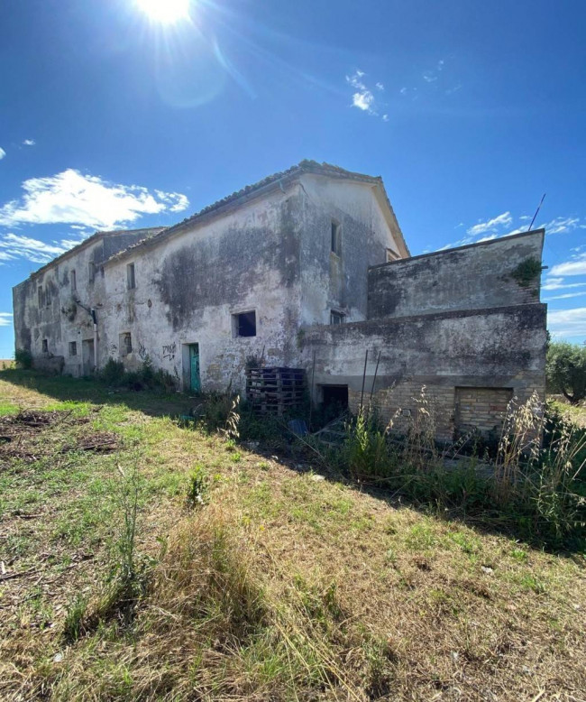 Rustico/Casale in vendita a Monteprandone