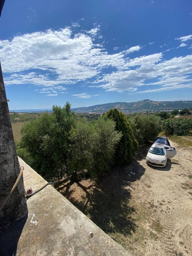 Rustico/Casale in vendita a Monteprandone