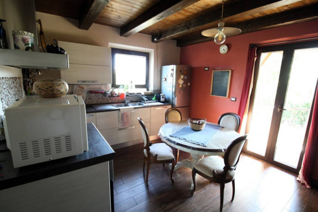 Villa in vendita a Castorano
