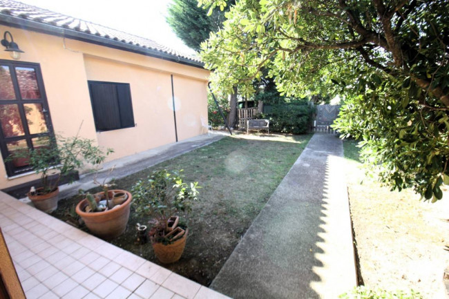 Villa in vendita a Castorano