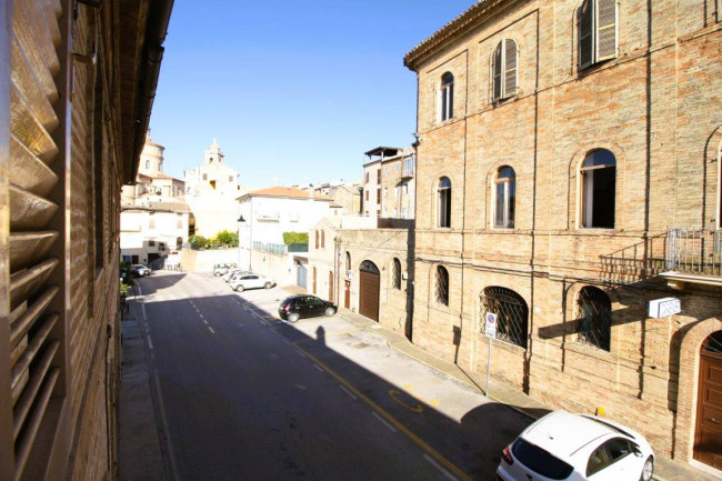 Appartamento in vendita a Offida