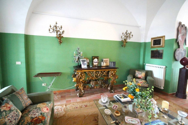 Palazzo Storico in vendita a Offida