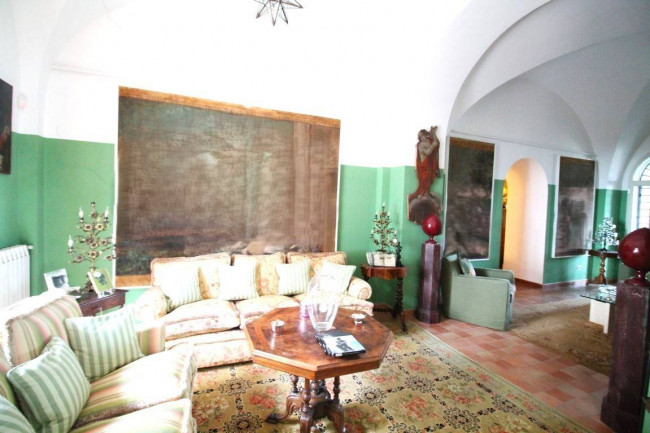 Palazzo Storico in vendita a Offida