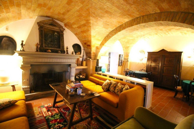Palazzo Storico in vendita a Offida