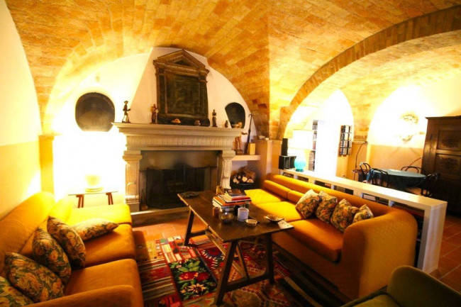 Palazzo Storico in vendita a Offida
