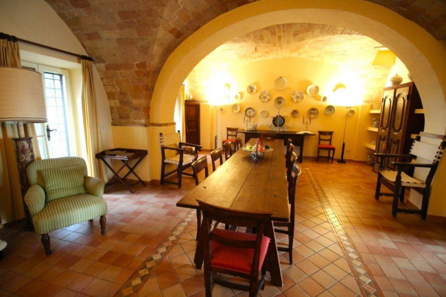 Palazzo Storico in vendita a Offida