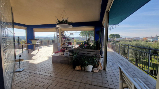 Appartamento in vendita a Sant'Egidio alla Vibrata